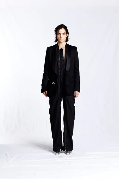 Look 32